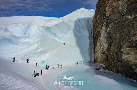 ©WhiteDesertAntarctica Ice climbing