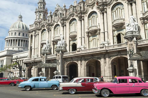 Havana old American cars